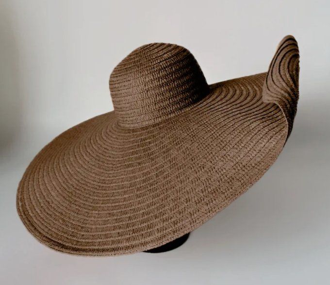 GRAND CHAPEAU - MARRON 