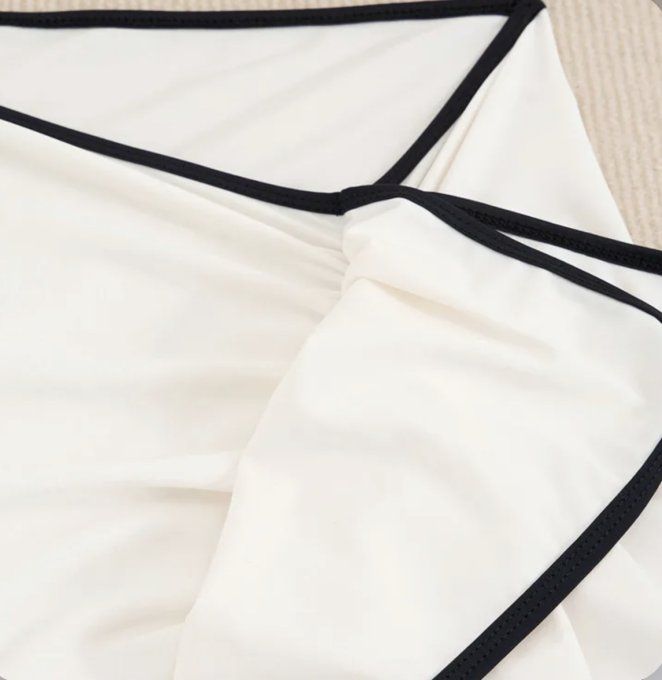 MAILLOT DE BAIN B&W 3PIECES