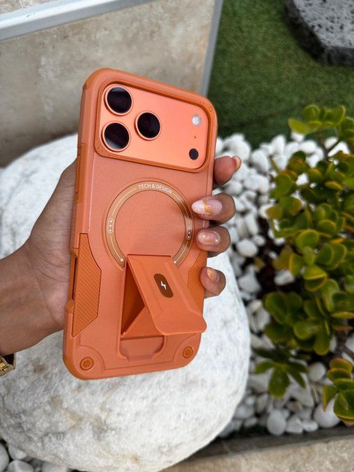 COQUE DE TELEPHONE O/0/ 17 PRO MAX