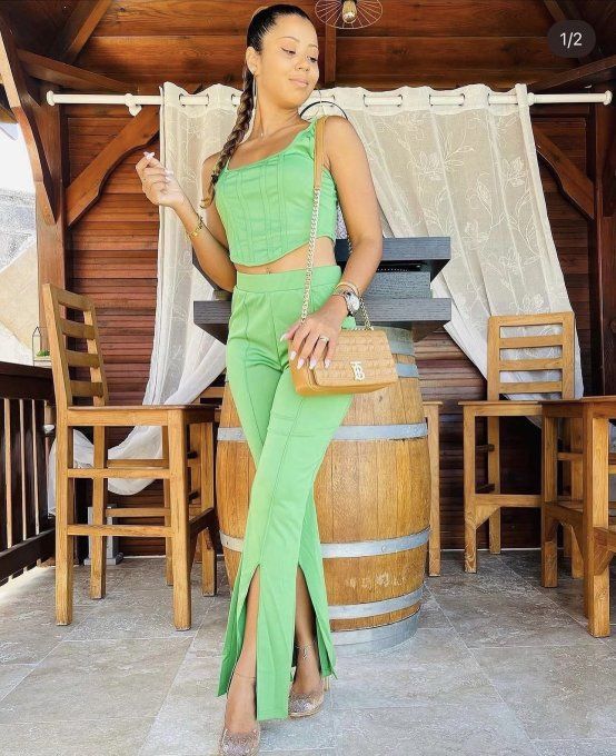 ENSEMBLE VERT